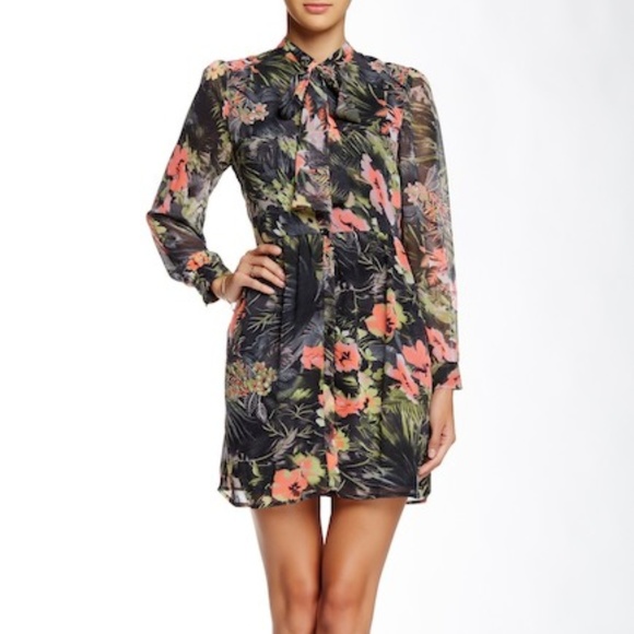 Brand New Floral Print Dress Shirt - Picture 2 of 8